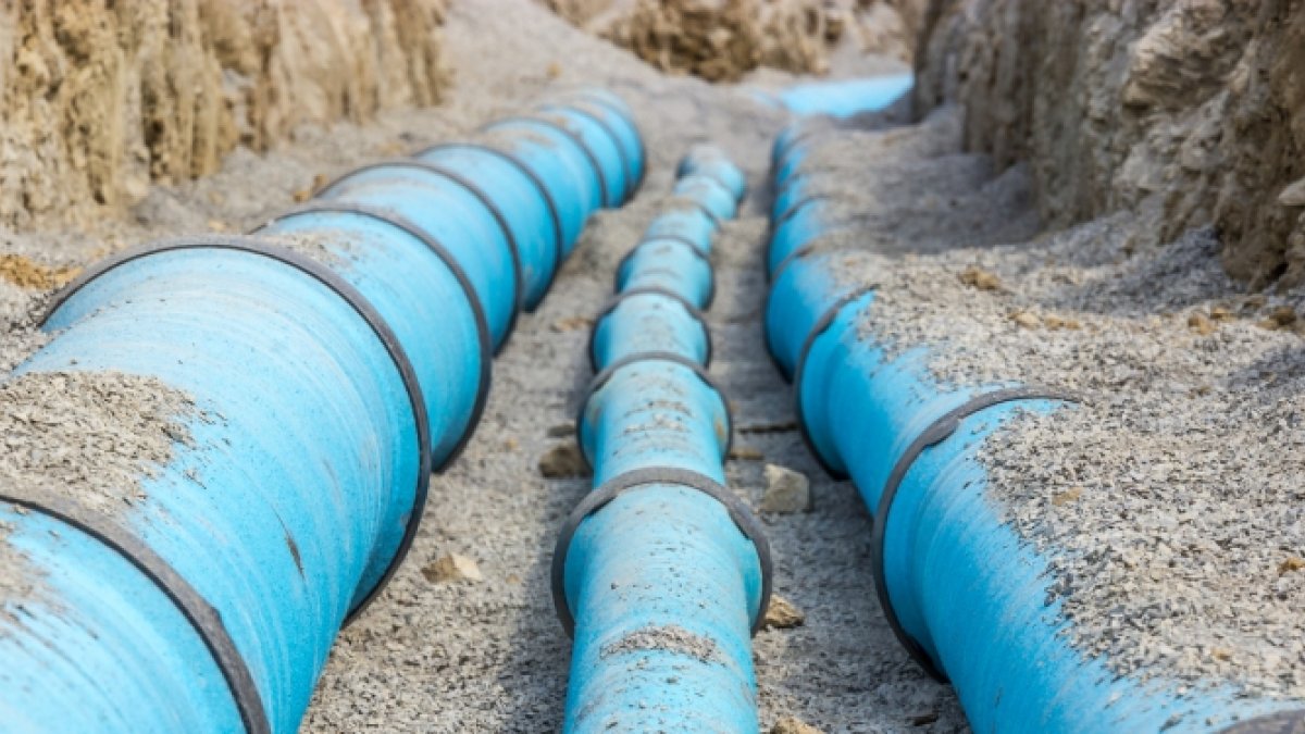 Werkzaamheden voor nieuwe waterleiding Leveroy